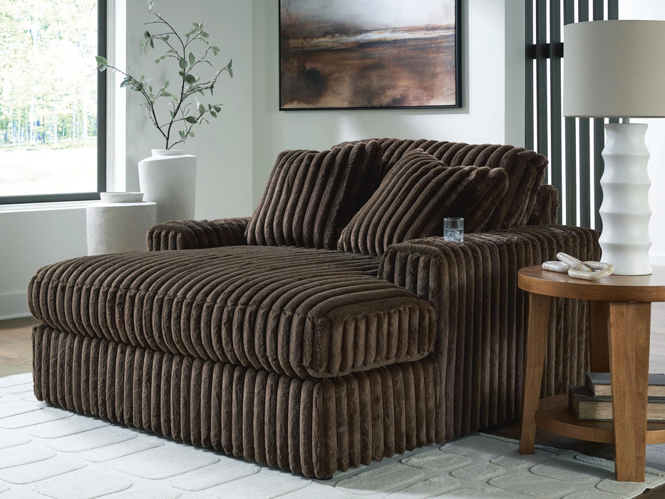 Midnight-Madness Oversized Chaise