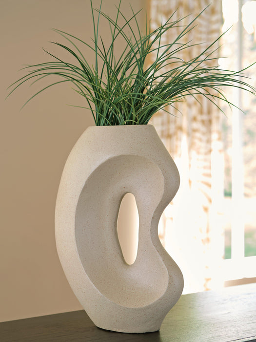Odion Vase