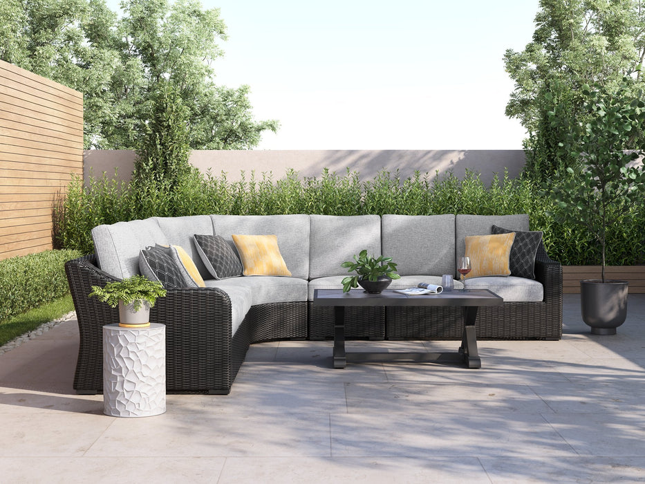 Beachcroft Outdoor Sectional