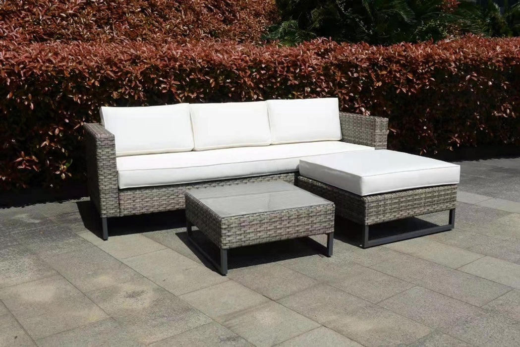 Clover Outdoor 3-Piece Sectional Set